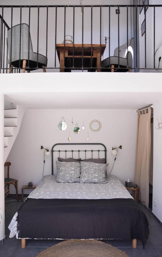 Maison D Hotes La Villa Madeleine Sanary-sur-Mer Buitenkant foto